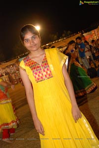 Dildar Dandiya 2015