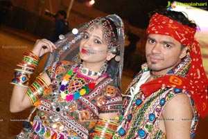 Dildar Dandiya 2015