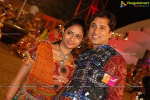 Dildar Dandiya 2015