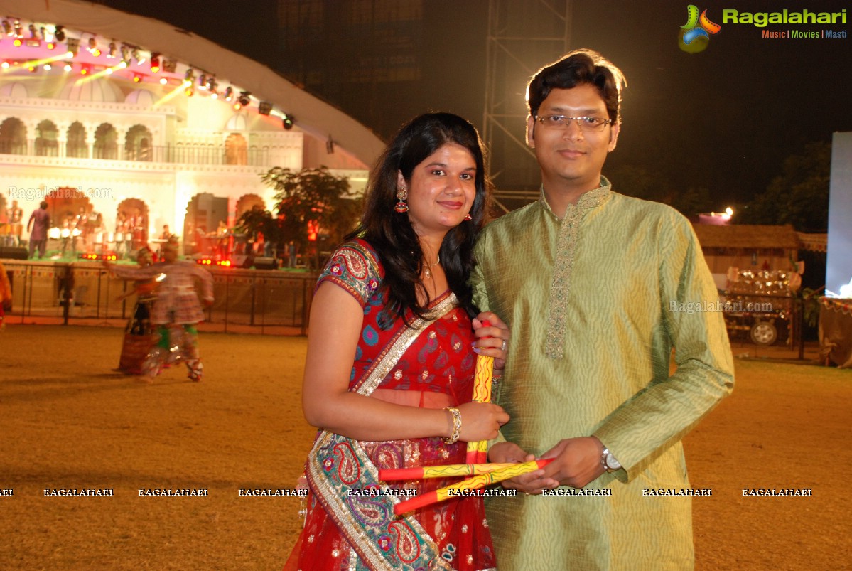 Coconut Event Dildar Dandiya 2015 (Day 9) at Mallika Gardens, Shamshabad