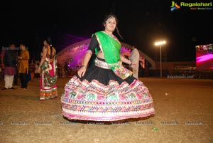 Dildar Dandiya 2015