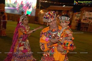 Dildar Dandiya 2015