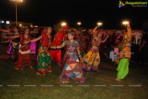 Dildar Dandiya 2015