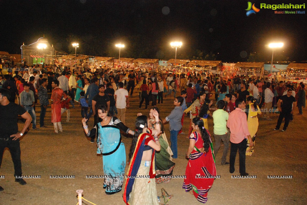 Coconut Event Dildar Dandiya 2015 (Day 7)