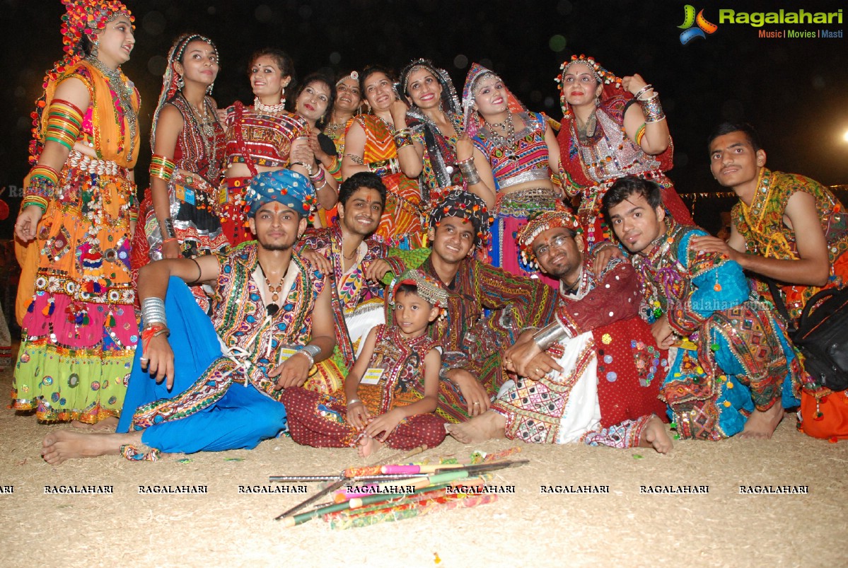 Coconut Event Dildar Dandiya 2015 (Day 7)