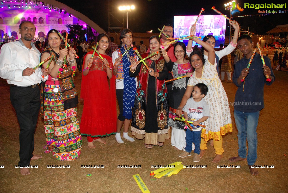 Coconut Event Dildar Dandiya 2015 (Day 7)