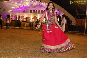 Dildar Dandiya