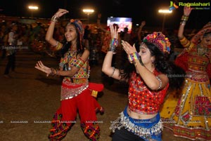 Dildar Dandiya