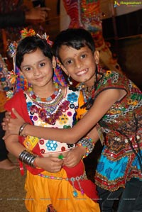 Dildar Dandiya