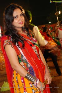 Dildar Dandiya