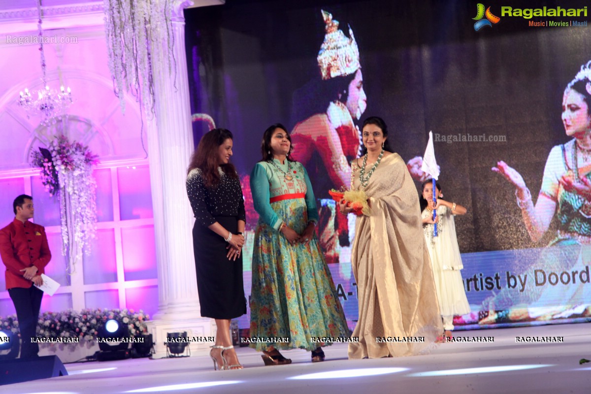 FICCI FLO Women Achievers Awards and Walk for a Cause by 44 Members of FLO, Hyderabad