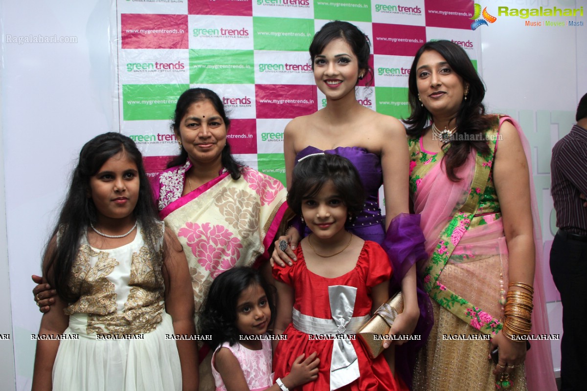 Ipsita Pati launches Green Trends Salon at Mehdipatnam, Hyderabad