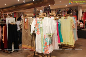 Exclusive Coverage The Fashion Department Store at Hyderabad