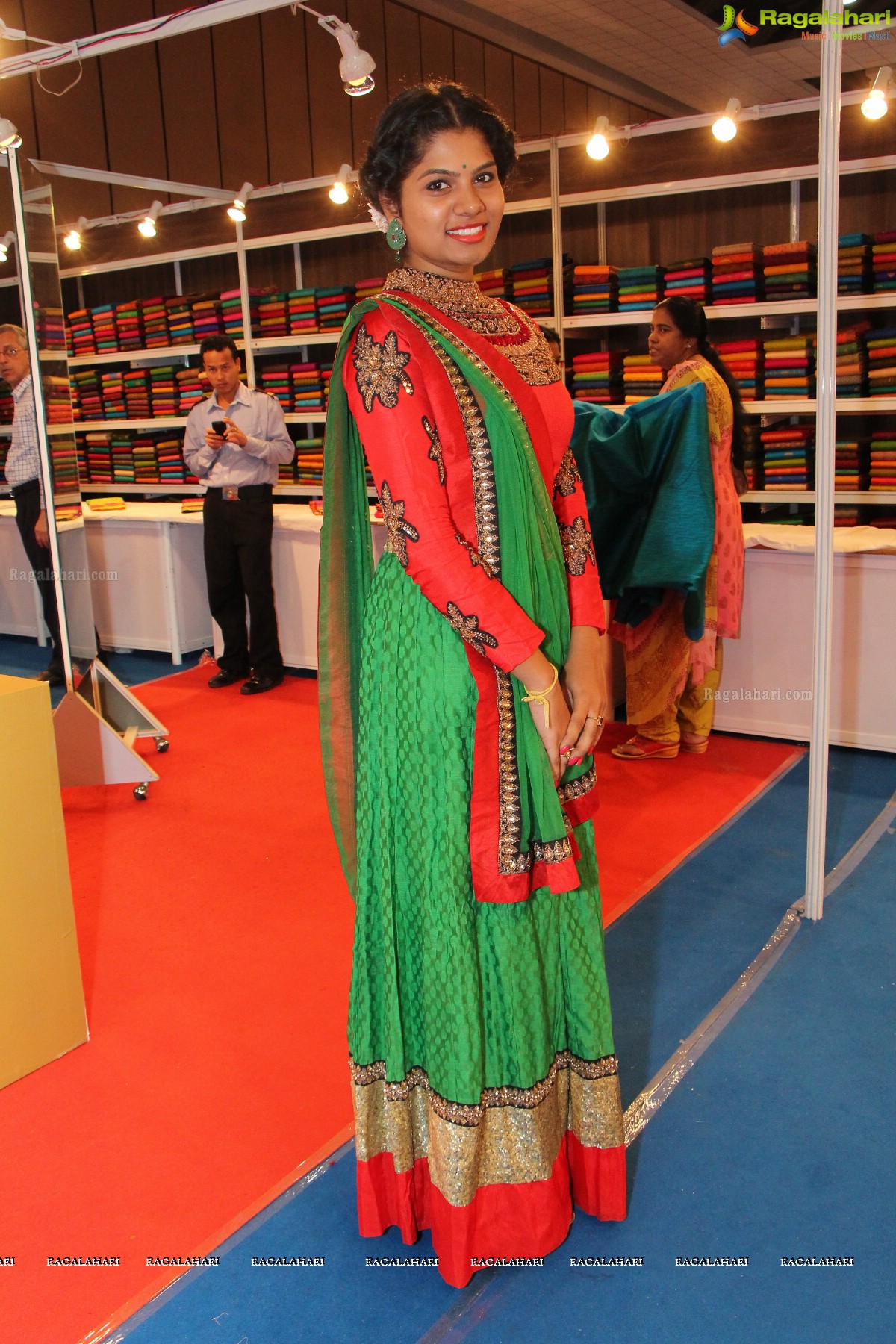 Vithika Sheru launches India Wedding Show 2015 at Hitex Exhibition Center, Hyderabad