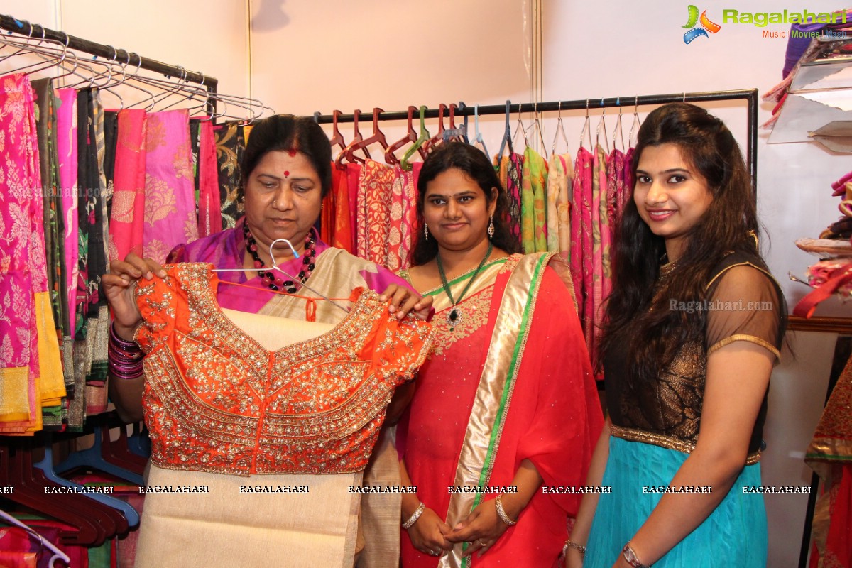 Vithika Sheru launches India Wedding Show 2015 at Hitex Exhibition Center, Hyderabad