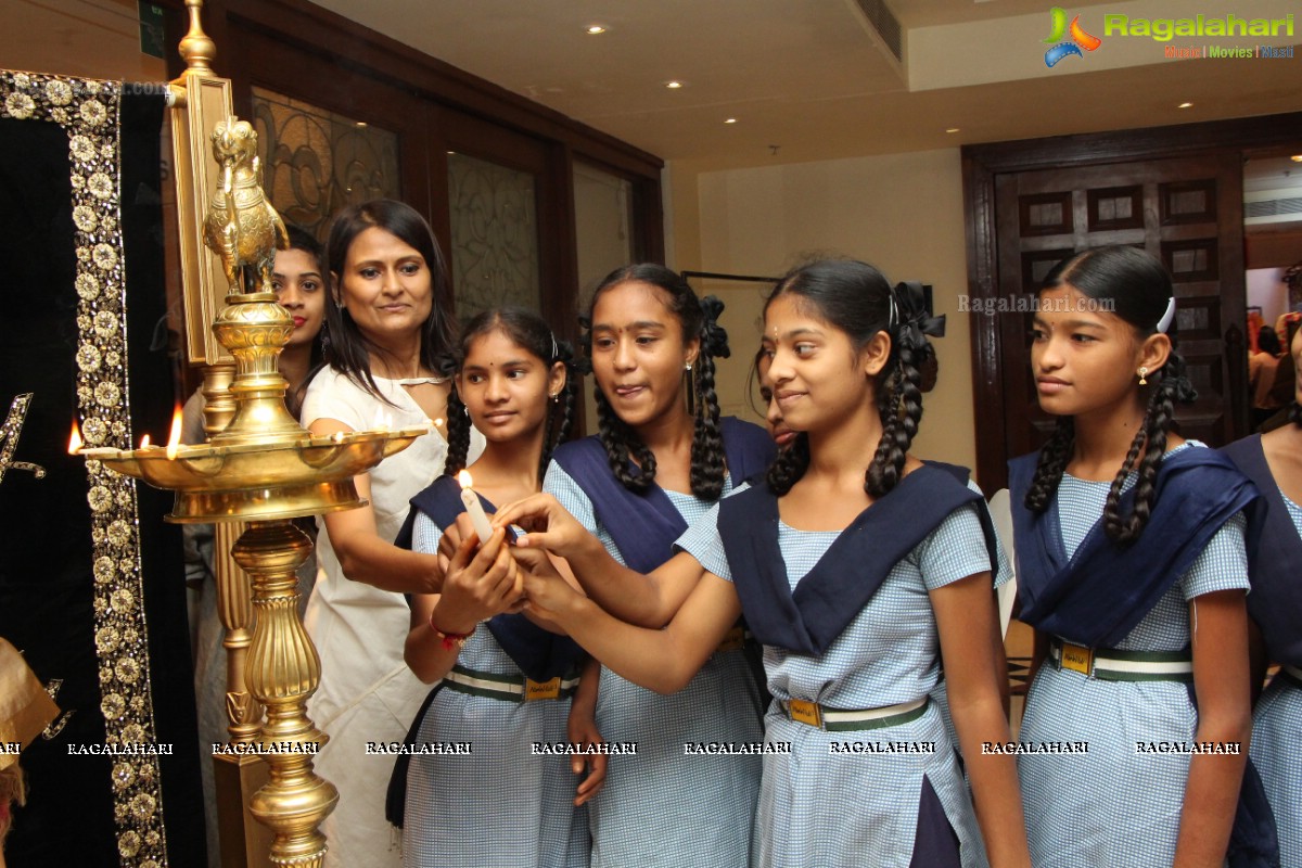 Inaugural function of Kamini Saraf Fashion Yatra at Taj Krishna, Hyderabad