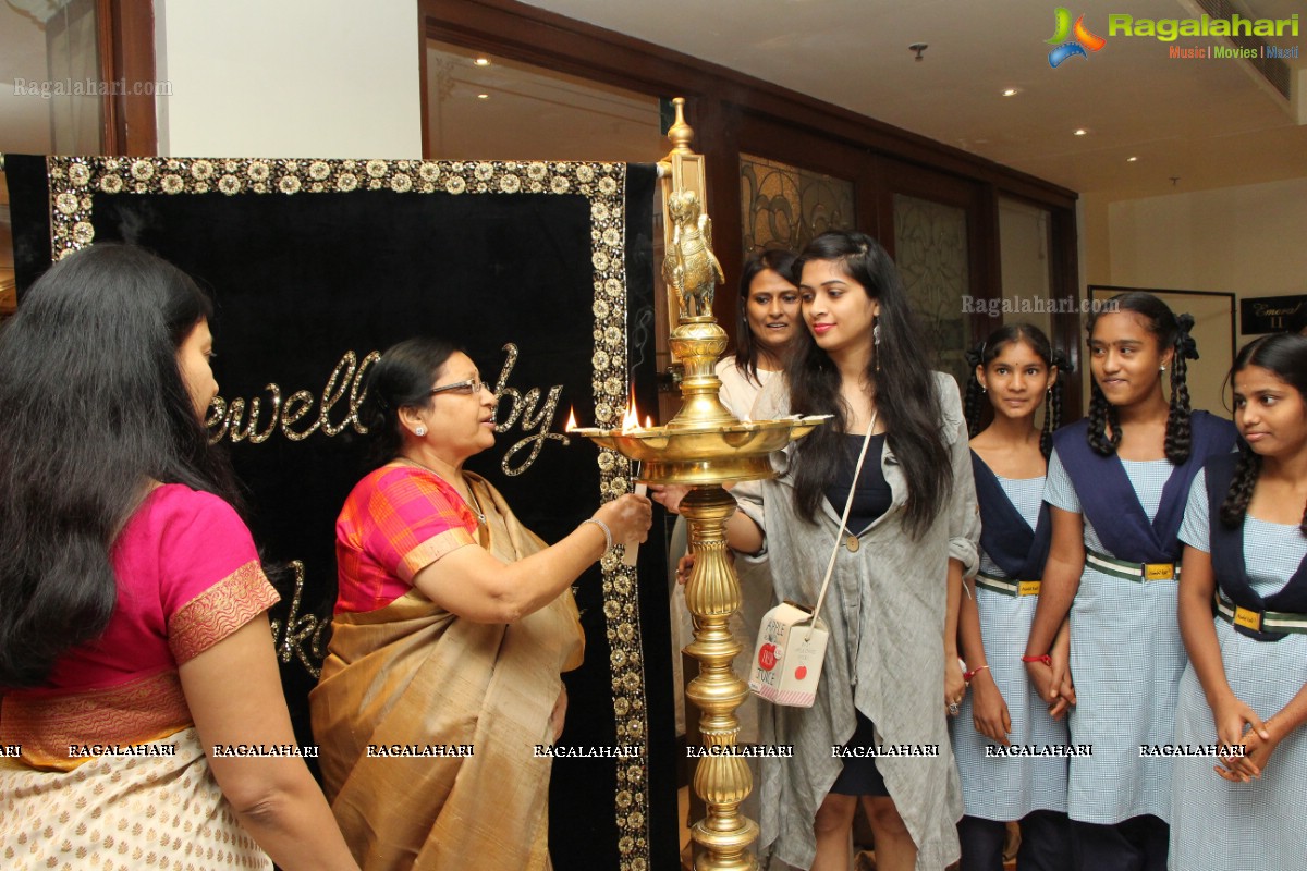 Inaugural function of Kamini Saraf Fashion Yatra at Taj Krishna, Hyderabad