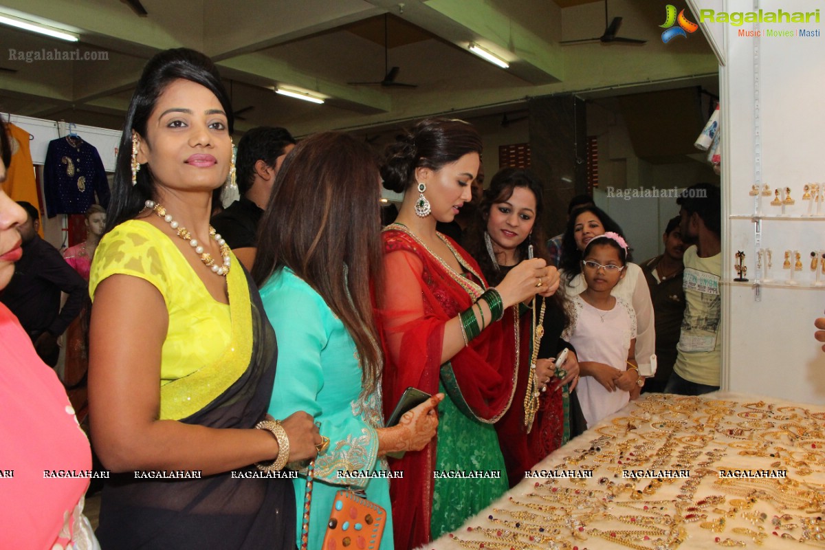 Sana Khan launches Page 3 Fashion Exhibition by Kavita Jain at Arya Vysya Abhyudaya Sangam, Hyderabad