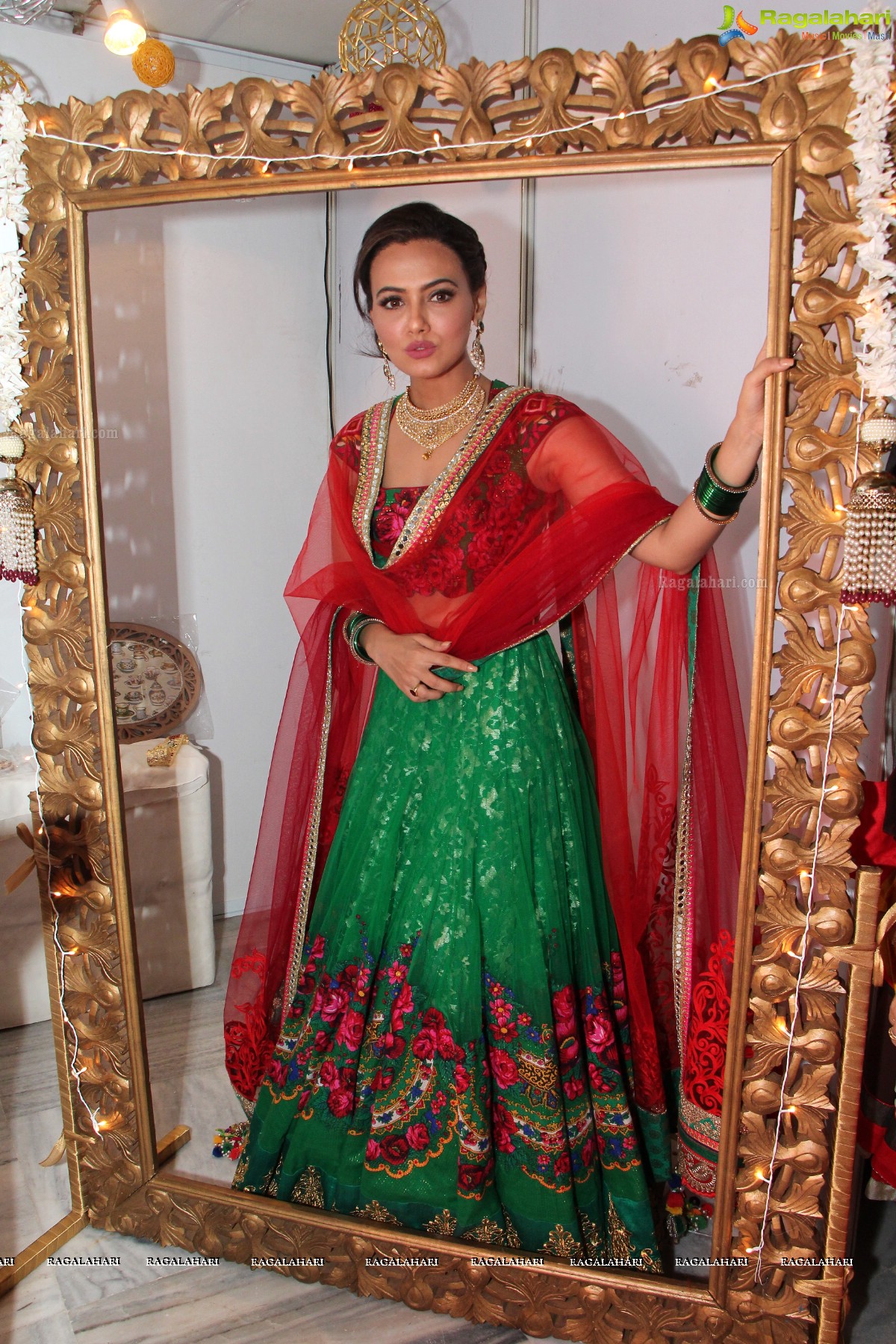 Sana Khan launches Page 3 Fashion Exhibition by Kavita Jain at Arya Vysya Abhyudaya Sangam, Hyderabad