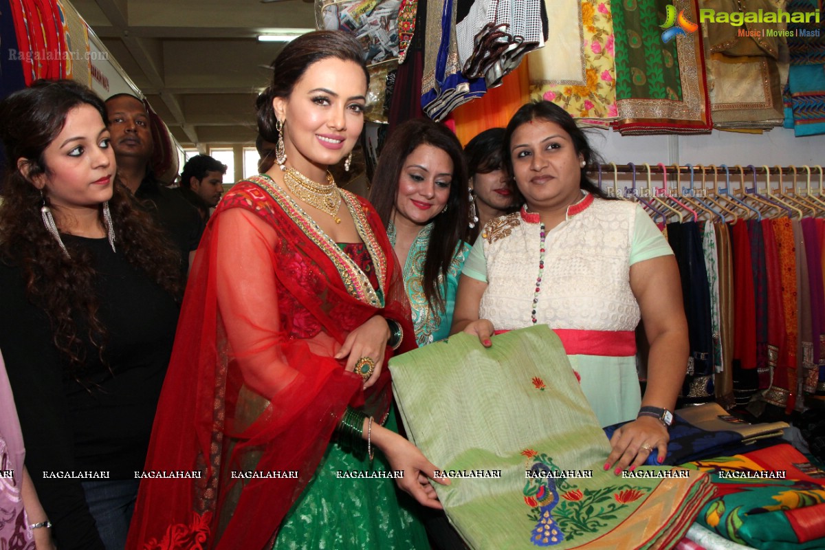 Sana Khan launches Page 3 Fashion Exhibition by Kavita Jain at Arya Vysya Abhyudaya Sangam, Hyderabad