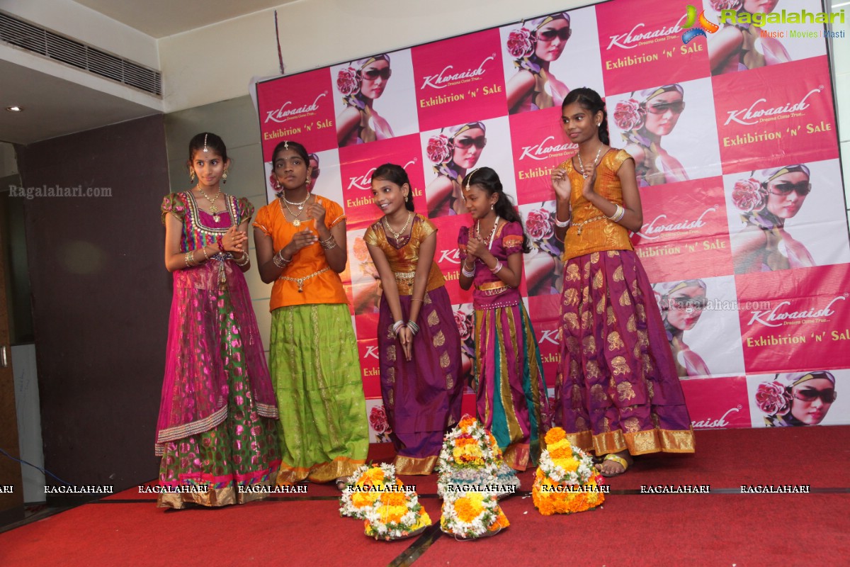 Grand Bathukamma Celebrations at Curtain Raiser of Khwaaish Designer Exhibition, Hyderabad