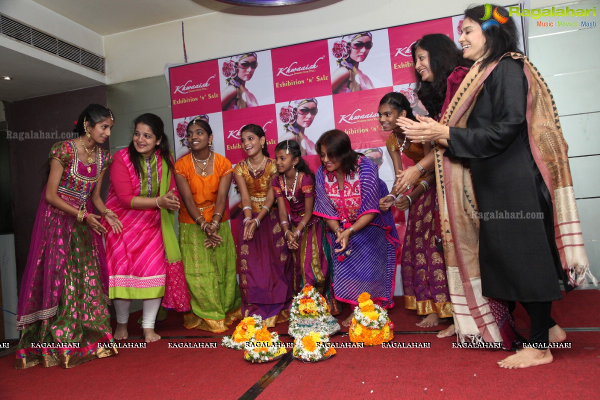 Grand Bathukamma Celebrations at Curtain Raiser of Khwaaish Designer Exhibition, Hyderabad