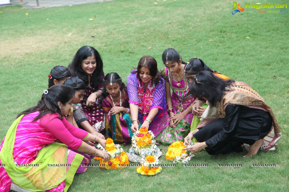 Grand Bathukamma Celebrations at Curtain Raiser of Khwaaish Designer Exhibition, Hyderabad