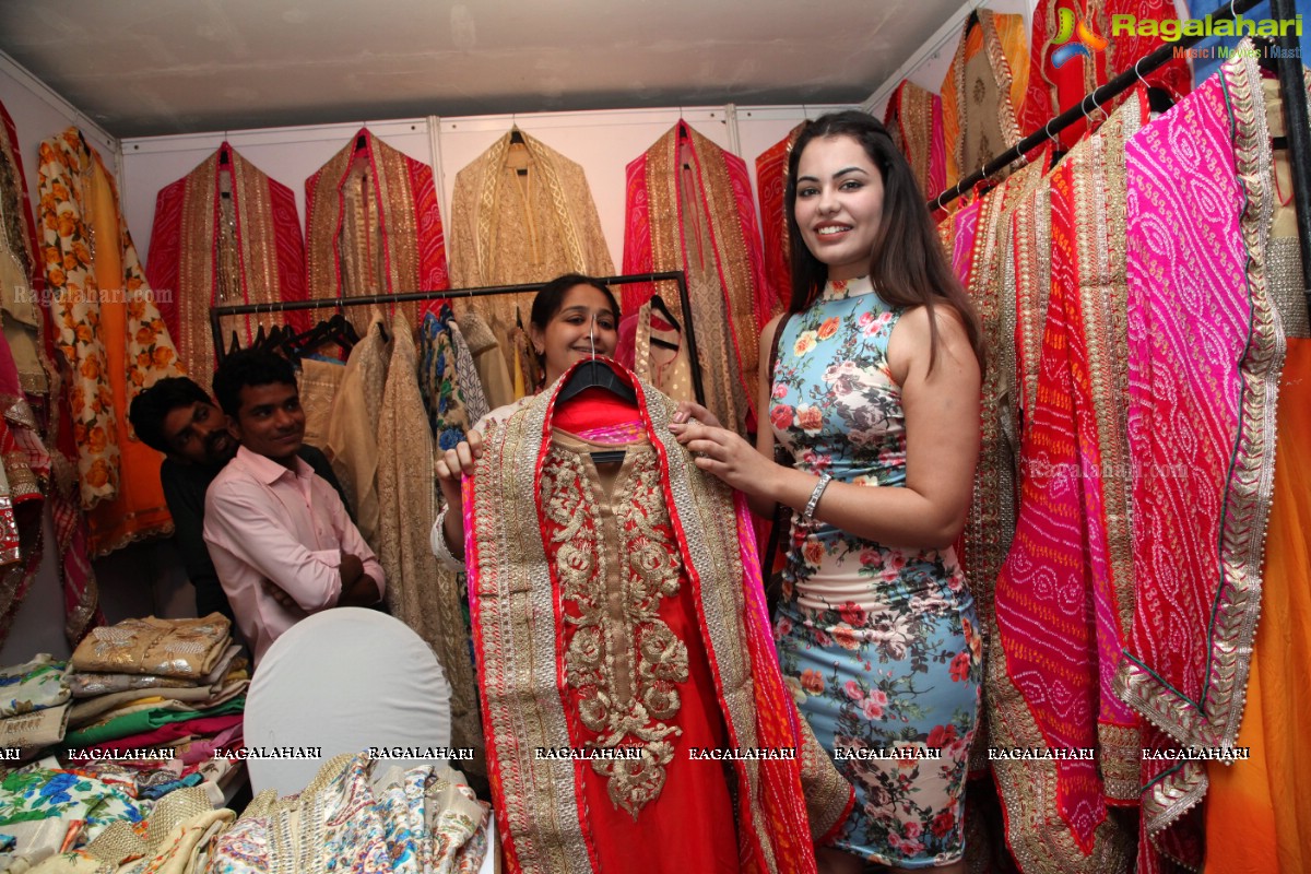 Srishti Rana inaugurates Khwaaish Exhibition at Taj Krishna, Hyderabad