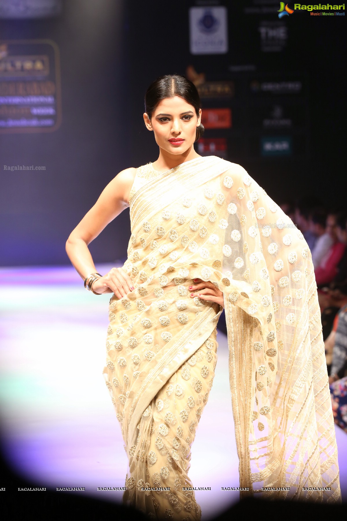 5th Edition of Kingfisher ULTRA Hyderabad International Fashion Week (KUHIFW) at The Park, Hyderabad (Day 2)