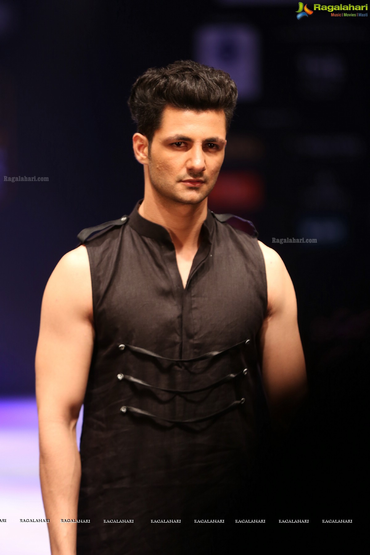 5th Edition of Kingfisher ULTRA Hyderabad International Fashion Week (KUHIFW) at The Park, Hyderabad (Day 2)