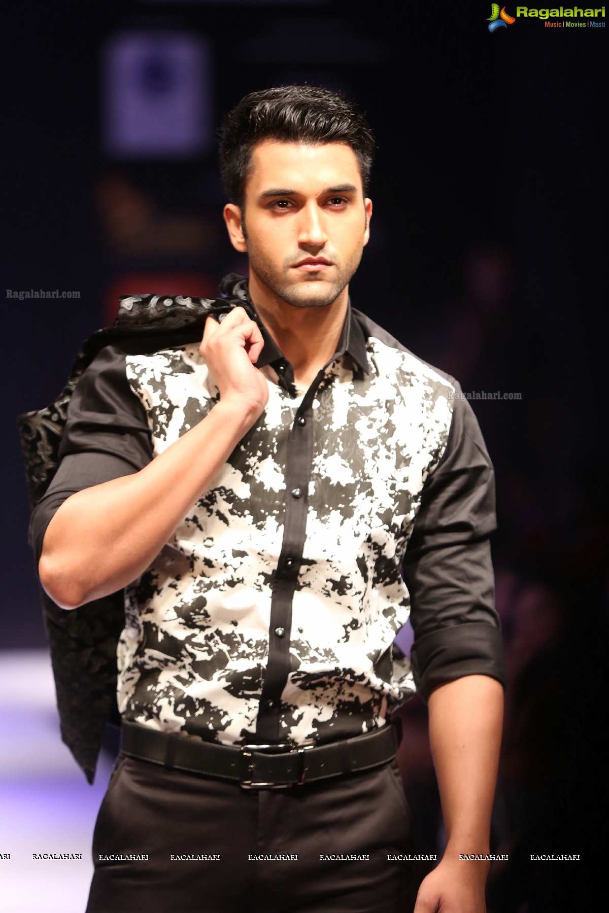 5th Edition of Kingfisher ULTRA Hyderabad International Fashion Week (KUHIFW) at The Park, Hyderabad (Day 2)