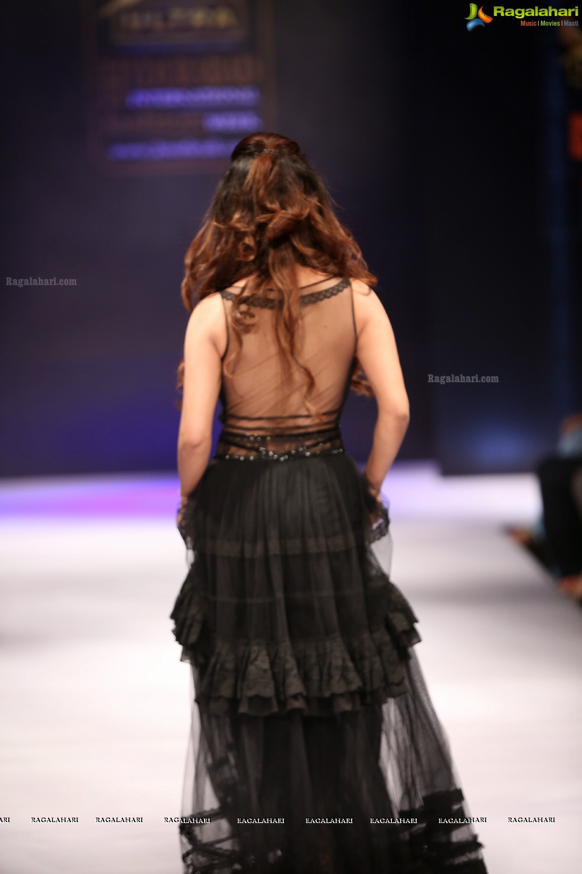 5th Edition of Kingfisher ULTRA Hyderabad International Fashion Week (KUHIFW) at The Park, Hyderabad (Day 2)