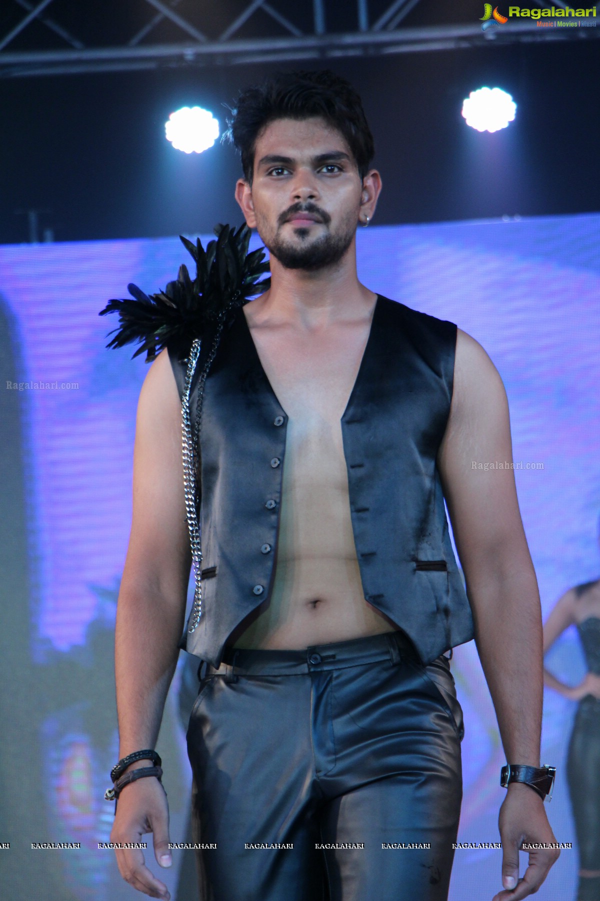 Evolve - The Annual Graduating Show 2015 of Lakhotia Institute of Design (LID) at The Park, Hyderabad