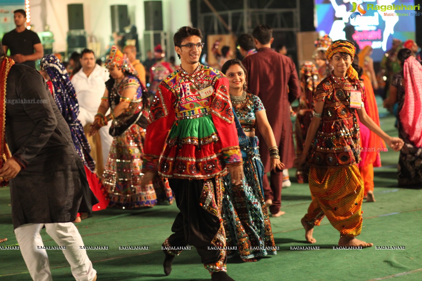 Legend Navratri Utsav 2015 at Imperial Gardens (Day 9)