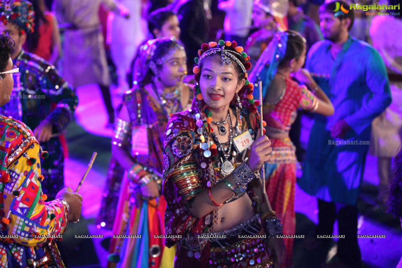 Legend Navratri Utsav 2015 at Imperial Gardens (Day 9)