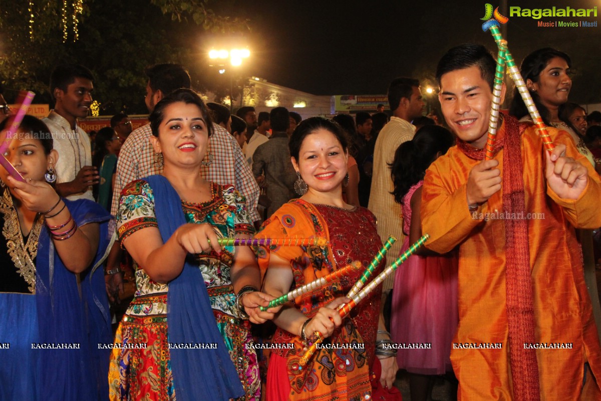 Legend Navratri Utsav 2015 at Imperial Gardens (Day 9)