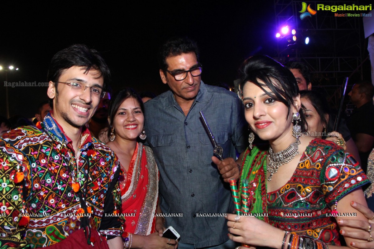 Legend Navratri Utsav 2015 at Imperial Gardens (Day 9)