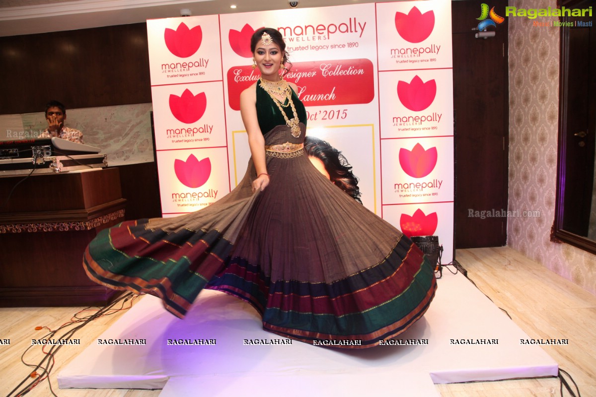 Grand Fashion Show on the Occasion of Grand Curtain Raiser of Manepally Jewellers-Biggest Showroom at Punjagutta