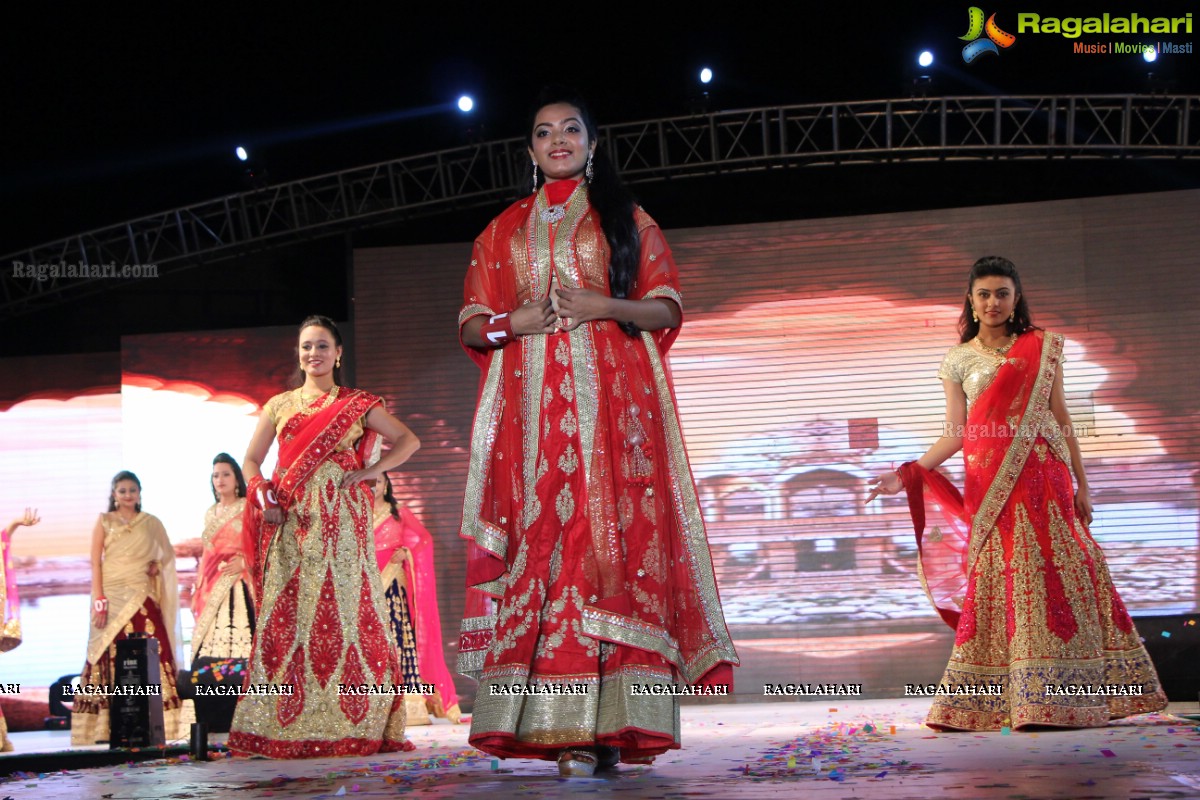 Miss and Mrs Gujarati India 2015 Grand Finale 