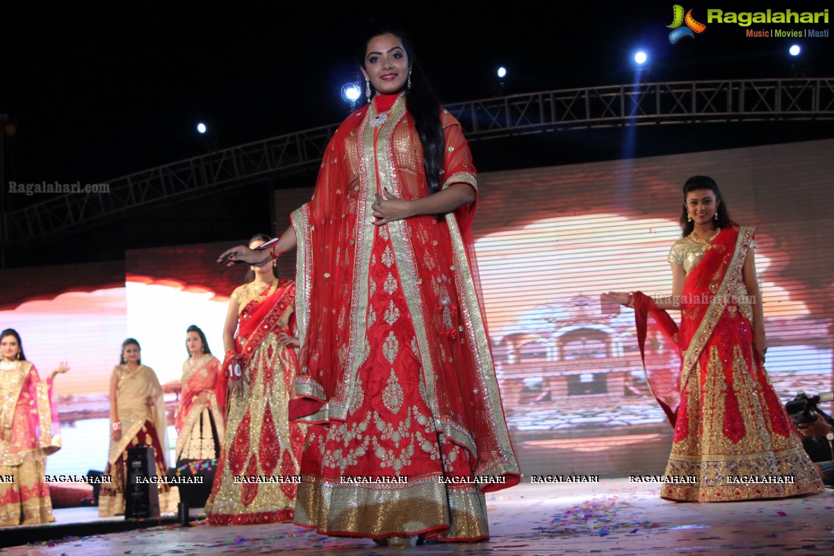 Miss and Mrs Gujarati India 2015 Grand Finale 