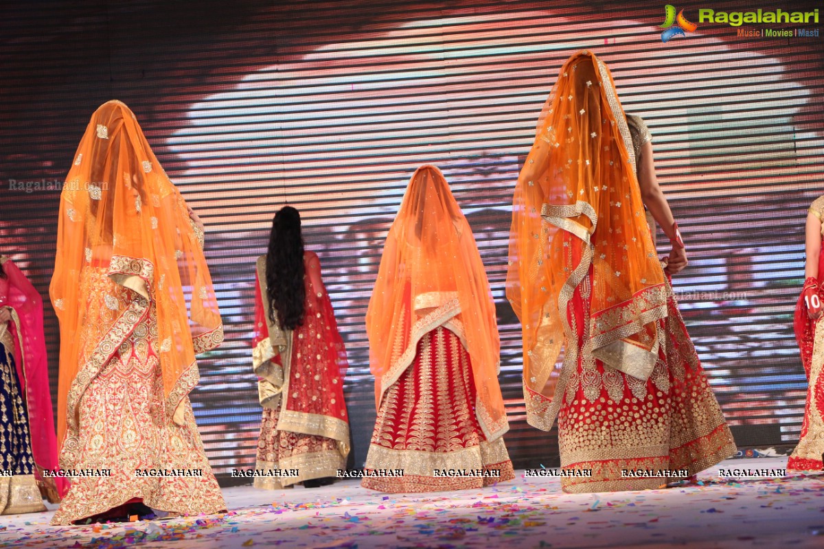 Miss and Mrs Gujarati India 2015 Grand Finale 