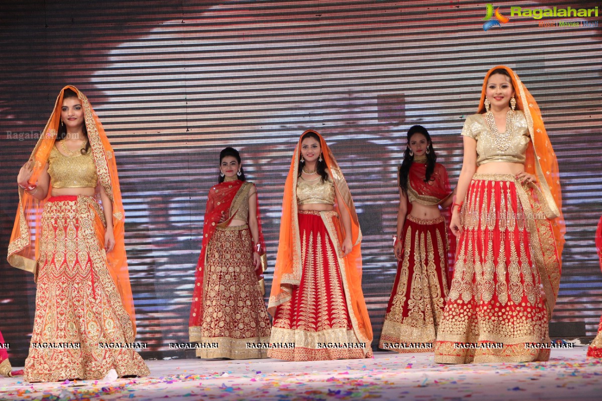 Miss and Mrs Gujarati India 2015 Grand Finale 