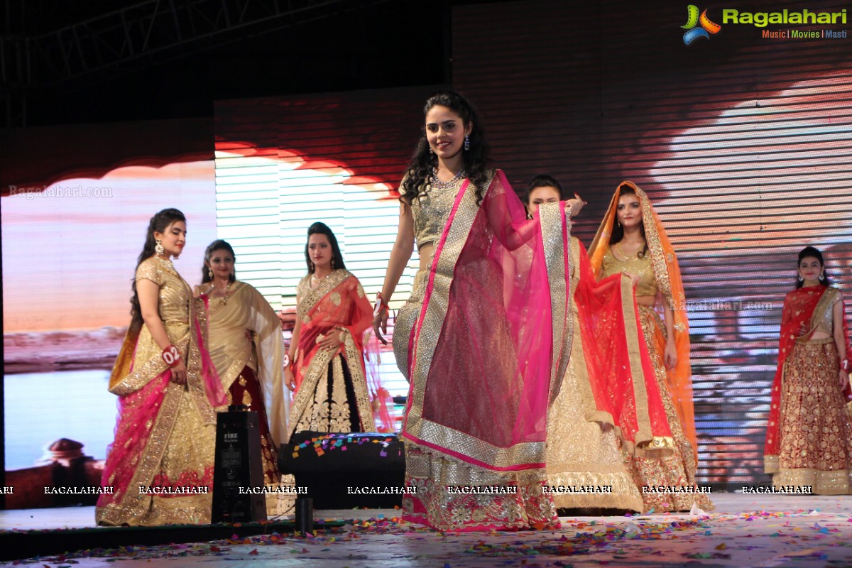 Miss and Mrs Gujarati India 2015 Grand Finale 