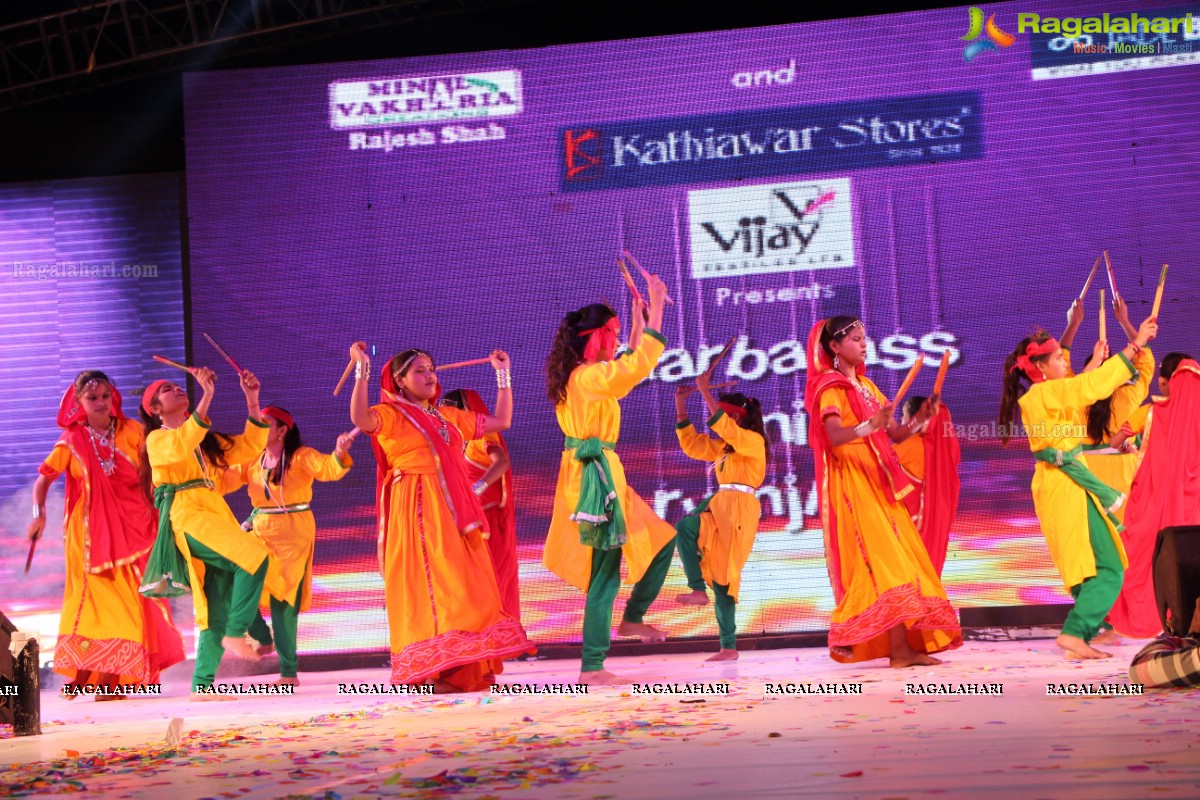 Miss and Mrs Gujarati India 2015 Grand Finale 