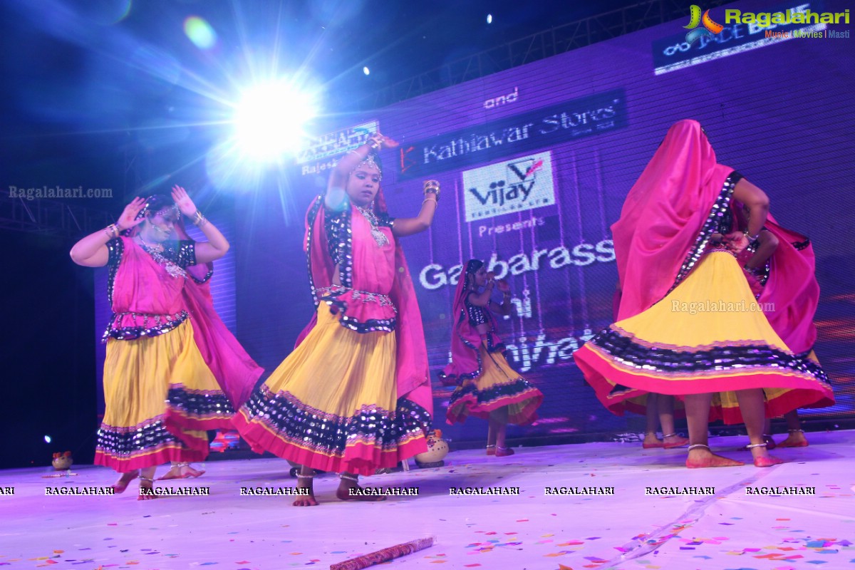 Miss and Mrs Gujarati India 2015 Grand Finale 