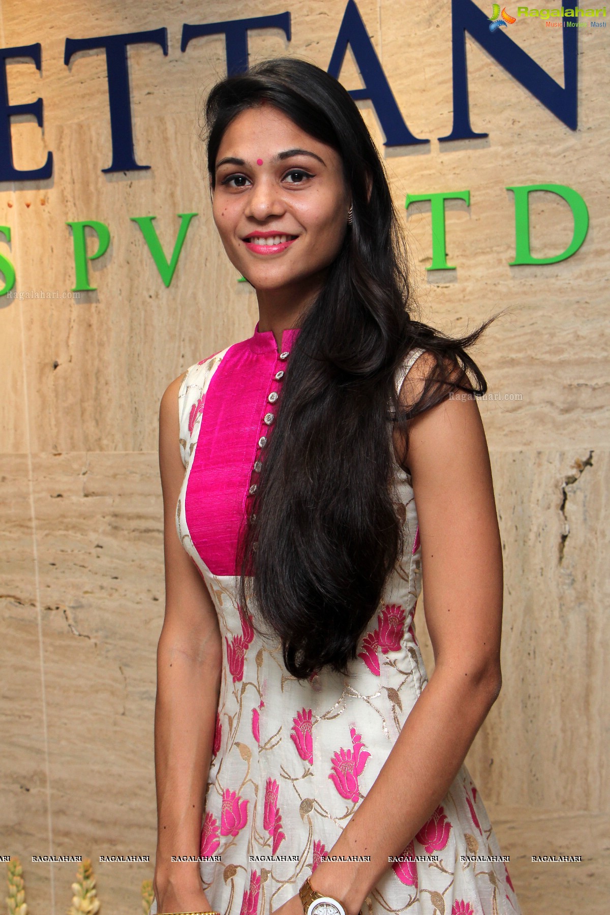 Pinky Reddy launches Navkettan Lockers Pvt. Ltd. in Hyderabad