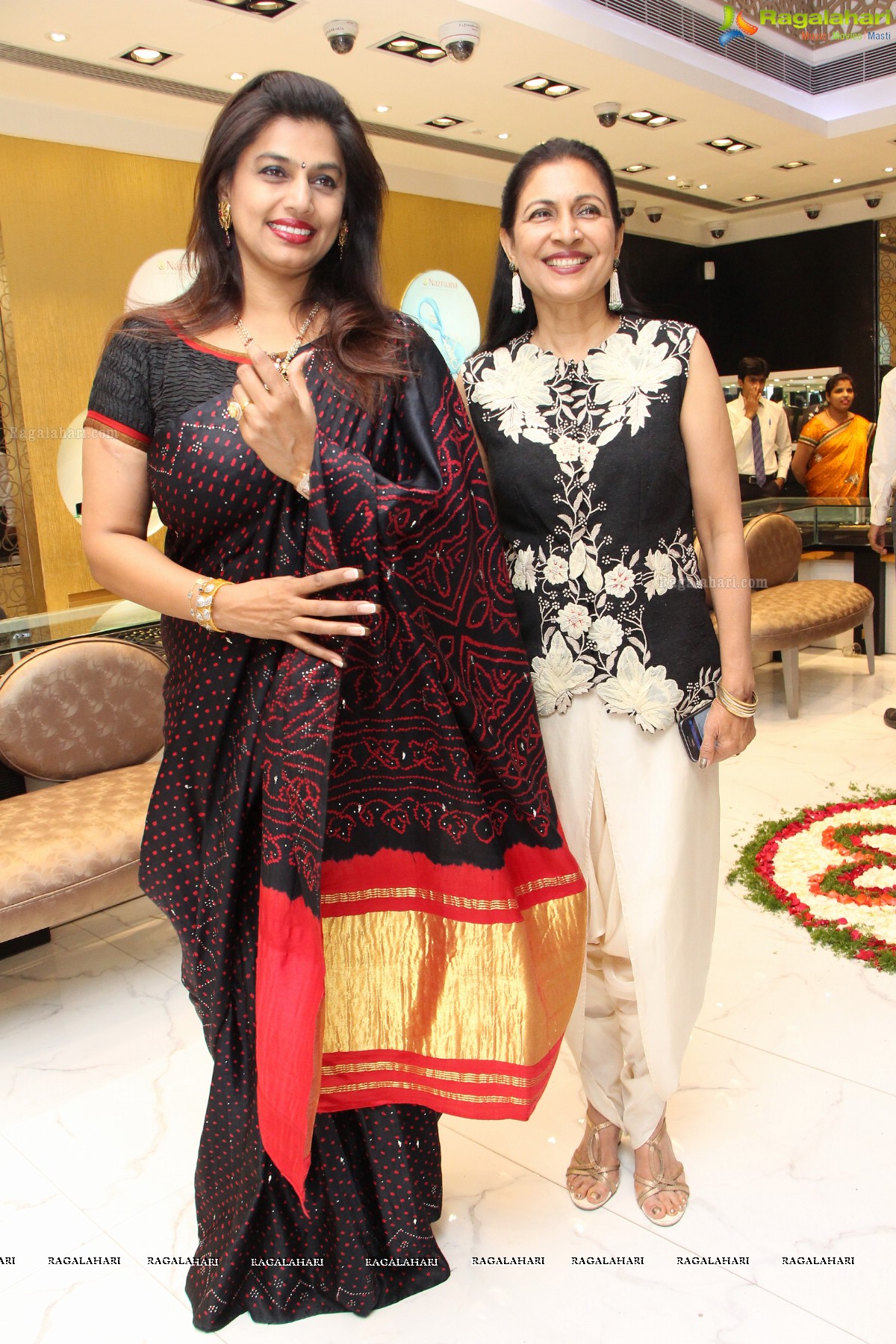 Pinky Reddy launches Nazraana™ Collections at PC Jewellers, Hyderabad