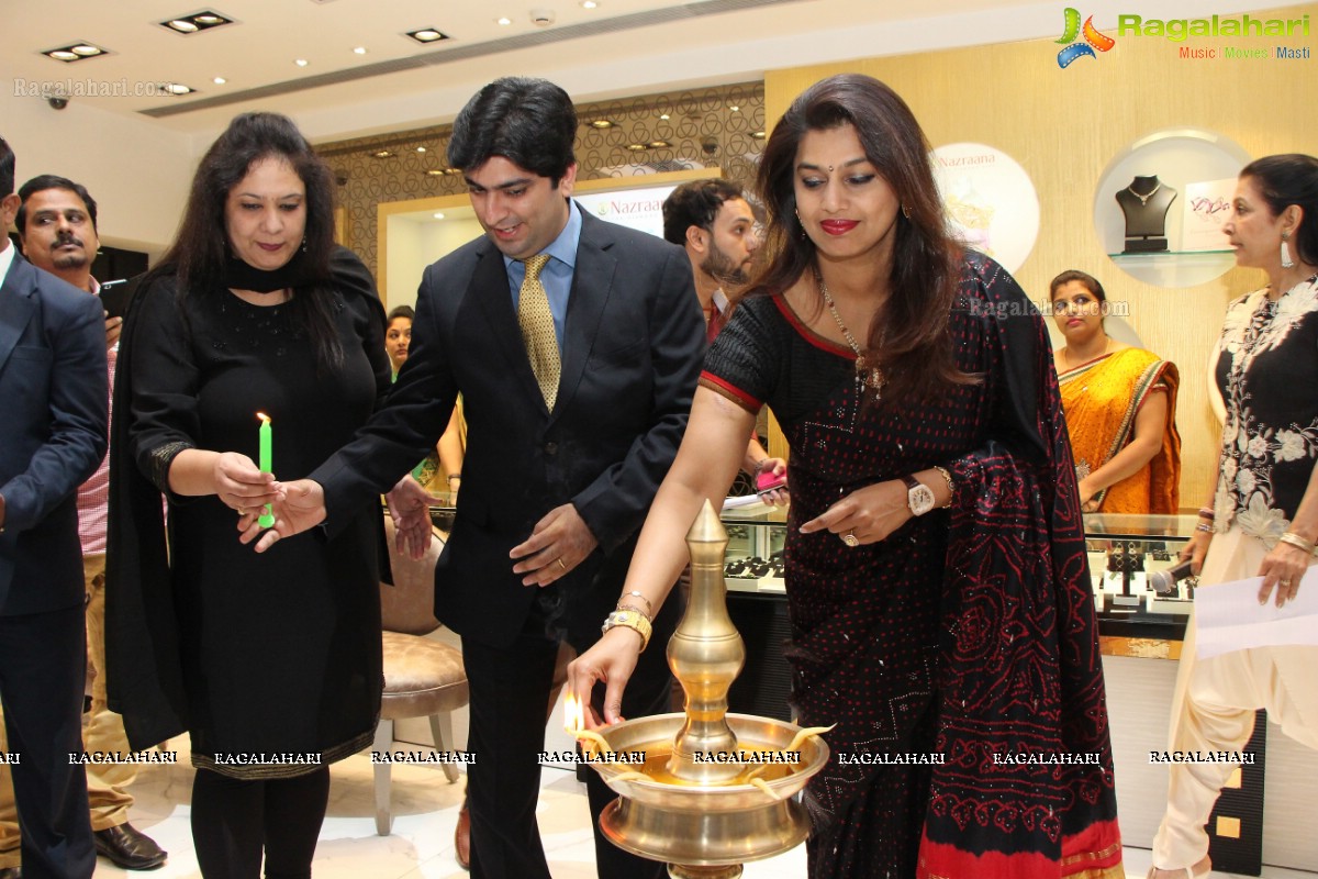 Pinky Reddy launches Nazraana™ Collections at PC Jewellers, Hyderabad