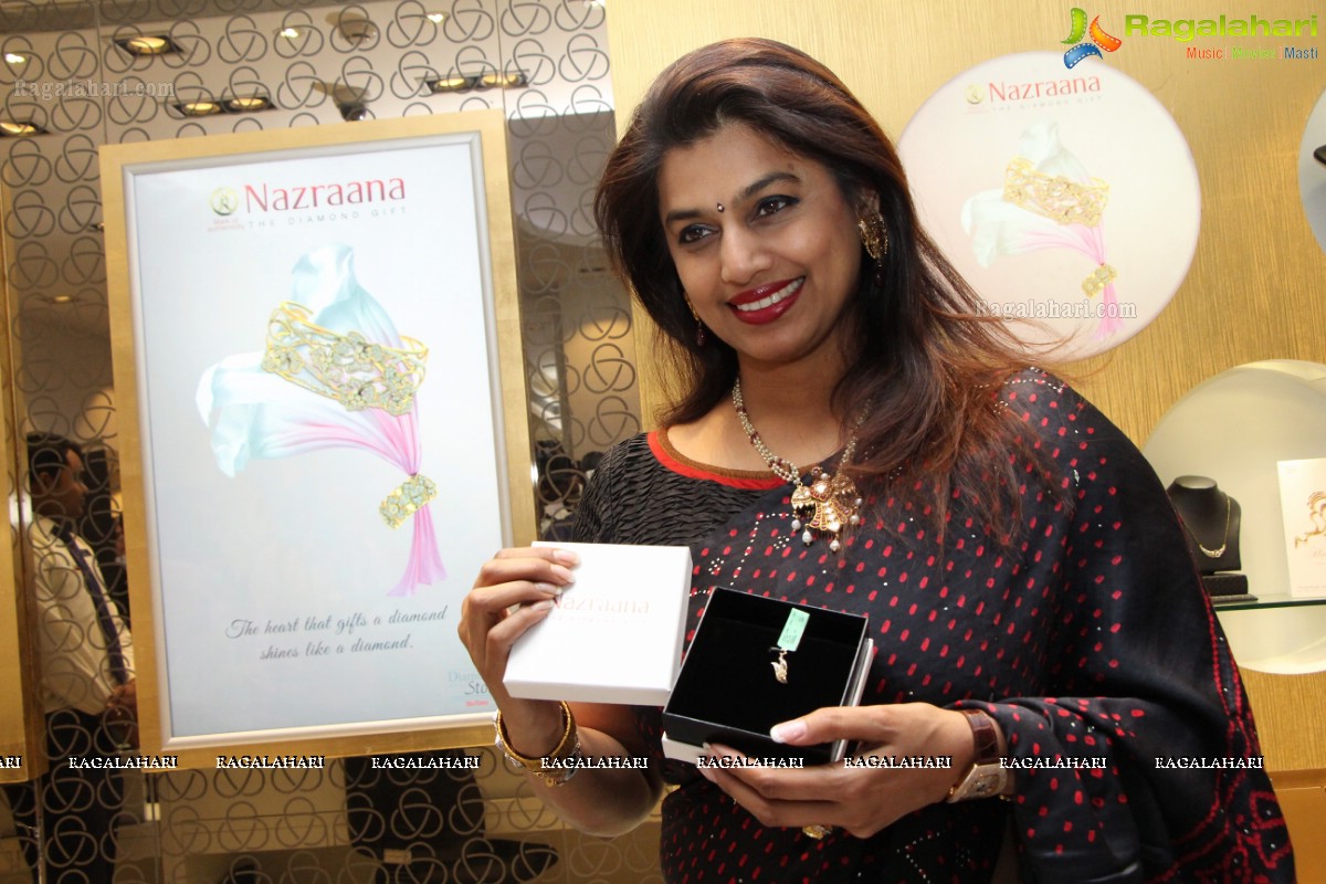 Pinky Reddy launches Nazraana™ Collections at PC Jewellers, Hyderabad