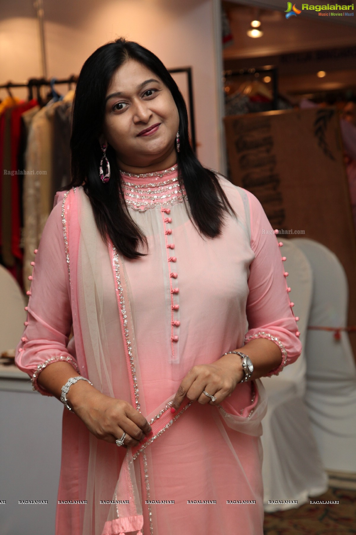 Petals Exhibition and Sale (Oct. 2015) at Taj Krishna, Hyderabad